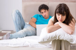 بررسی نمونه پرونده های واقعی رابطه نامشروع و رأی دادگاه ها