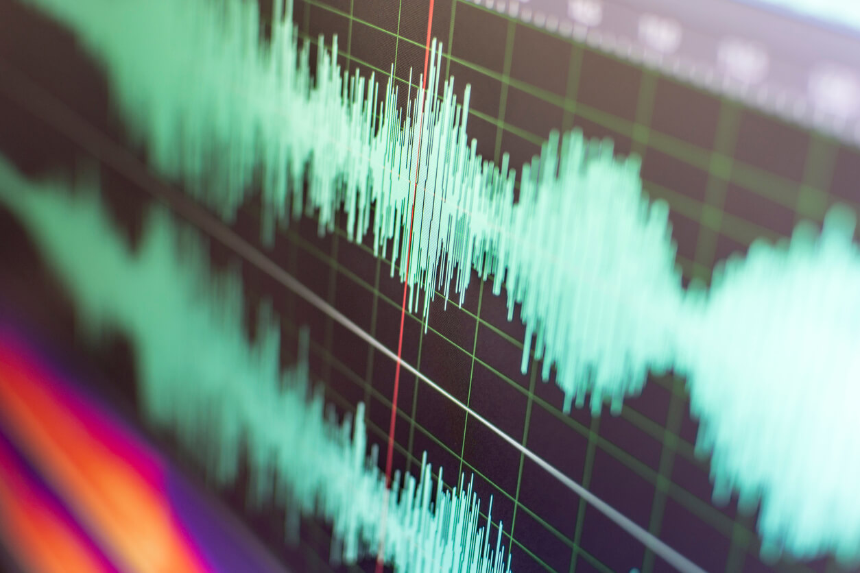 آیا ضبط صدا می تواند دلیل در دادگاه خانواده باشد؟