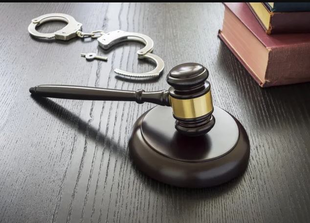 بهترین وکیل قتل در اصفهان - وکیل خبره قتل در اصفهان